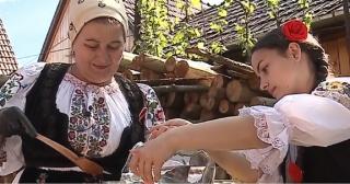 E vremea socatei, sucul copilăriei. Rețeta transmisă din generați în generații