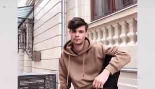 Virgil Godeanu, student la medicină și blogger de fashion. Ce planuri de viitor are primul bucureştean născut în vitro