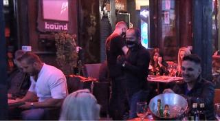 Terasele s-au redeschis, de la 1 iunie, cu focuri de artificii și reguli extrem de stricte (Video)