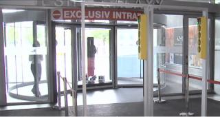 Mall-urile s-ar putea redeschide, din 15 iunie, cu excepția cinematografelor și a locurilor de joacă