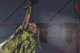 Delia a deschis sezonul concertelor în aer liber