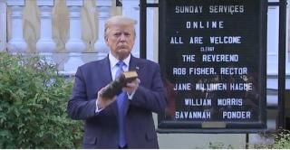 Donald Trump a pierdut susținerea unor politicieni importanți, din cauza protestelor violente