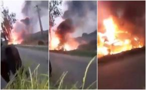 Primele imagini după accidentul în care au murit poliţiştii din Brăila. Un căruţas a surprins maşina în flăcări (Video)