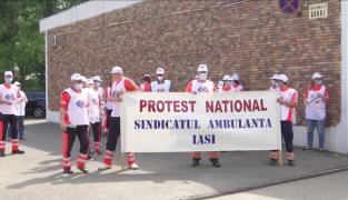 Ambulanțierii din România își strigă nemulțumirile: "Lupta nu ne-a fost recunoscută"