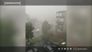 O furtună a făcut prăpăd în Zalău, provocând daune semnificative (Video)