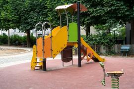 Cercetare disciplinară pentru poliţiştii locali implicaţi în scandalul de la locul de joacă din Bucureşti (Video)