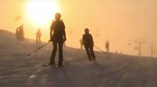 Suedezii, la ski în ziua solstițiului de vară