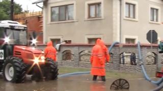 Inundații provocate de furtună pe drumul principal din Balotești