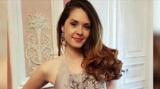 Alexa a lansat recent piesa „Acum x Niciodată”. Care este mesajul melodiei