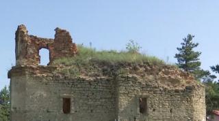 Biserica lui Cujbă din satul ieșean Poiana va fi restaurată