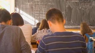 Sute de tone de lapte din programul "Laptele şi cornul" riscă să ajungă la gunoi