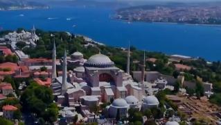 Recep Erdogan a participat la prima rugăciune musulmană de la reconversia bisericii Sfânta Sofia