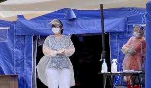 Paturile pentru pacienţii COVID, ocupate cu medici în judeţele Dolj şi Olt