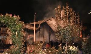 Un bărbat din Vaslui și-a incendiat propria casă, după un ordin de evacuare
