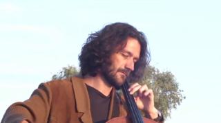 Andrei Cavassi, povești de viață: „Îmi doresc să cânt pentru toată lumea”