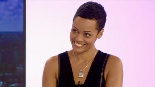 Laura Nureldin, din nou la pupitrul știrilor. Jurnalista se alătură echipei Observator