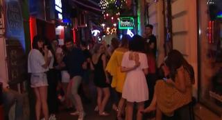 Ultima noapte de distracție la terasă. Cluburile au tras focuri de artificii