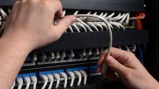 România are internet rapid, dar suntem pe ultimele locuri la competențe digitale în UE