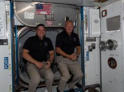 Space X, la un pas de turismul spațial, după ce naveta Crew Dragon a amerizat perfect în Golful Mexic (Video)