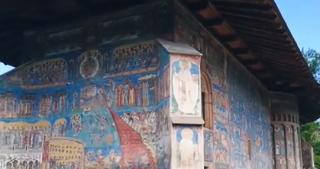 Mănăstirea Voroneţ atrage zeci de mii de turiști anual