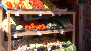 Fructele şi legumele ţinute în soare, adevărate bombe toxice