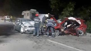 Accident dramatic în Borşa, trei victime încarcerate