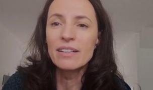 Claudia Anghel, moașă româncă devenită erou în Marea Britanie: "Nu emigrezi că nu ai bani. Emigrezi pentru că nu mai intri în corupţie!"