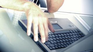 Record istoric de aplicări pentru un loc de muncă