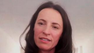 Mesajul Claudiei, românca devenită imaginea NHS, din Marea Britanie, în timpul pandemiei