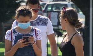 Masca i-a băgat ''în ceaţă'' pe ieşeni, în lipsa indicațiilor clare din partea autorităților