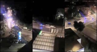 Urmărire cu focuri de armă, filmată în Arad. Șoferul fugar a condus zeci de kilometri, cu poliția pe urme (Video)