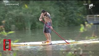 Stand Up Paddle, o nouă distracție pe râul Mureș