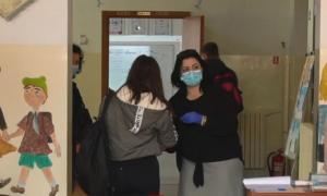 Profesorii se pensionează mai devreme de teama coronavirusului