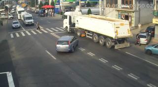 O femeie a murit călcată de roțile unui camion, din neatenție, în Târgu Frumos