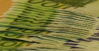 Leul, mai slab ca niciodată. Euro a atins un nou record istoric