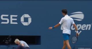 Novak Djokovic și-a cerut scuze după gestul de la US Open: "M-a lăsat foarte supărat şi gol pe dinăuntru"
