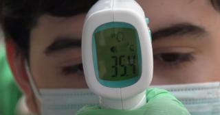 Nemulțumiri printre părinți, înainte de începerea cursurilor: "Şcoala, în afară de dezinfectant, nu are absolut nimic!"