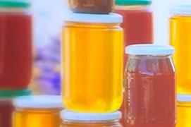 Condițiile meteo nefavorabile și pandemia de coronavirus ar putea duce la o creștere a prețului pentru un kilogram de miere