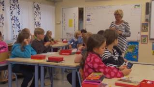 Europa se întoarce la şcoală, fiecare ţară are propriile reguli