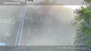 Arde acoperișul hotelului Triumf, focul a pornit dintr-o cameră (video)