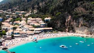 Uraganul Ianos amenință zone din Grecia unde mulți turiști români își petrec vacanța