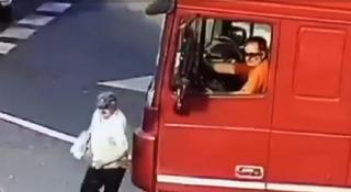 Timişorean, în stare gravă la spital după ce a fost spulberat de un TIR