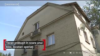 Tavan prăbușit în scara unui bloc din Târgu Mureș, locatari speriați