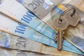 Primul român care pierde casa, dar scapă de datoria în franci elvețieni