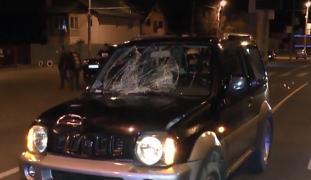 Adolescent de 15 ani, lovit de un autoturism pe trecerea de pietoni, în Piatra Neamţ