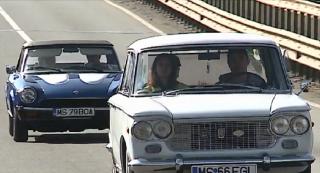 Redescoperirea monumentelor din țară, din mașini de epocă