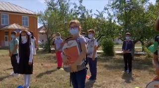 Fundaţia Mereu Aproape şi partenerul său RURIS, daruri pentru educație