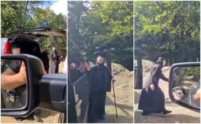 Măicuțe de la Agapia, duse la vot cu duba, de fiul unui candidat. Bărbatul avea măicuțe și în portbagaj | Video