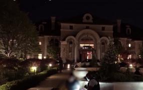 Descindere ca în filme într-o vilă de lux din Canada care opera ilegal ca un cazino