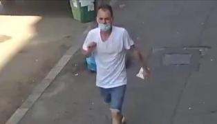 De două luni, poliţiştii îl caută pe acest bărbat, care a agresat sexual o tânără în scara de bloc | Video